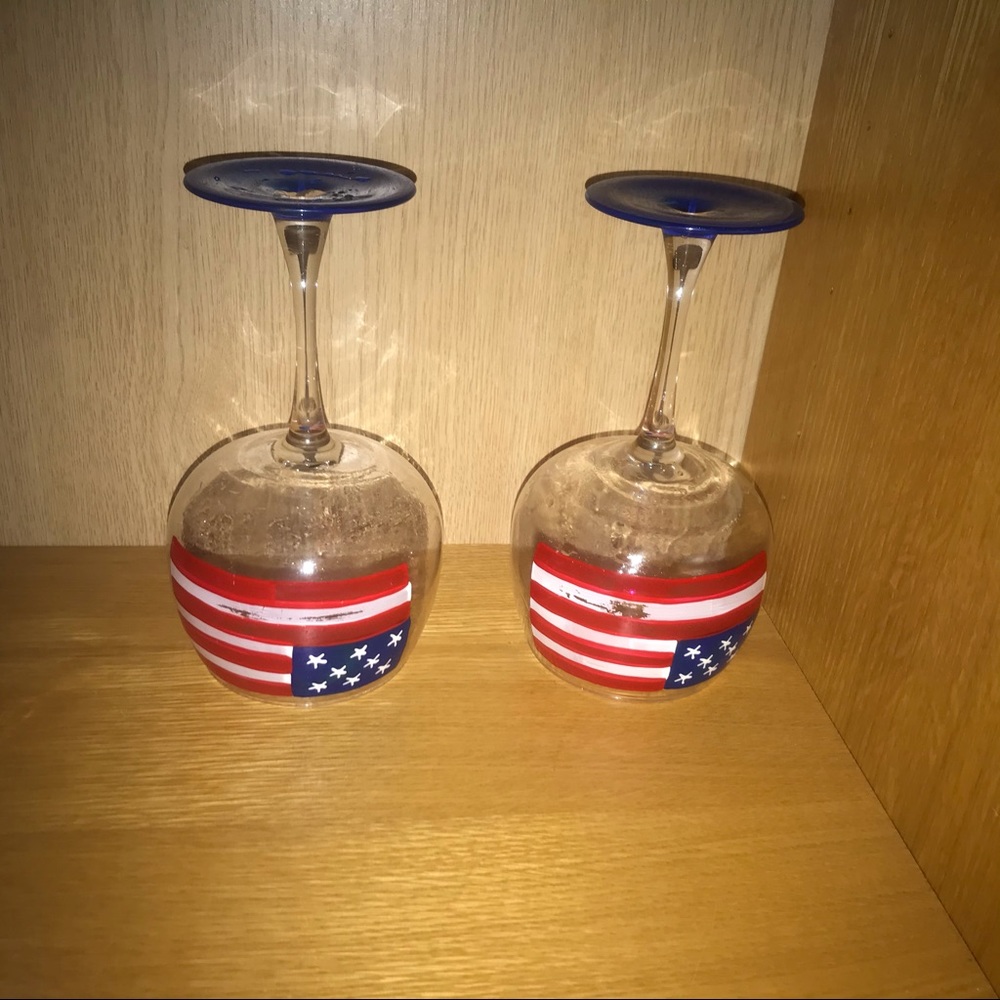New 2 Modern Flag Wine Glasses Desert Cups Americana - Picture 7 of 16